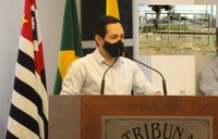 MAURÍCIO RIVA INDICA REVITALIZAÇÃO DE ÁREA DE LAZER NO TARRAF