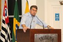 MORADORES DA VILA SANTO ANTÔNIO RECLAMAM DE MATO ALTO EM PRAÇA