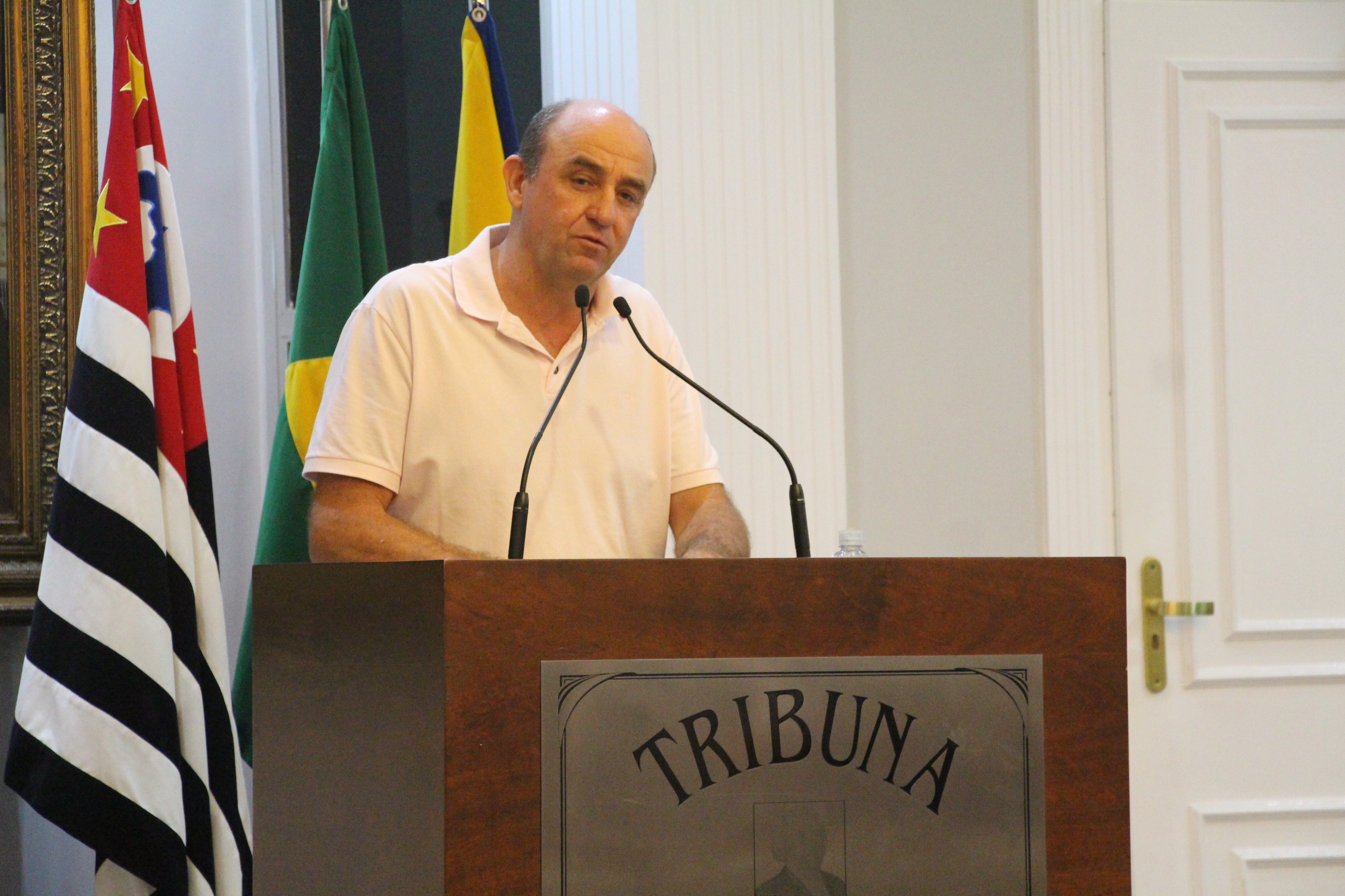 NELSON TOZO BUSCA REVITALIZAÇÃO DE APARELHOS DE GINÁSTICA DA PRAÇA DO CENTRO DIA DO IDOSO
