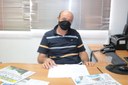 Nelson Tozo questiona Prefeitura sobre manutenção das vias públicas e instalação dos redutores de velocidade 