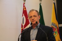 Onofre Baraldi propõe Projeto de Lei que institui o Dia Municipal do Tradutor/Intérprete de Libras em Catanduva