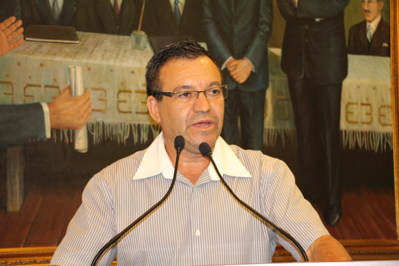  Paraná comemora reinauguração do Centro Comunitário do Conjunto Euclides 