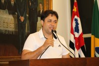  Por iniciativa de Enfermeiro Ari, Unidades de Saúde ganham farmacêuticos  