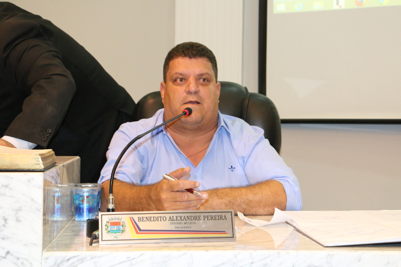 Prefeito Municipal veta programa especial de transportes para deficientes 