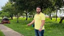 Prefeitura atende Cesar Patrick e realiza capinação em praça do Nova Catanduva