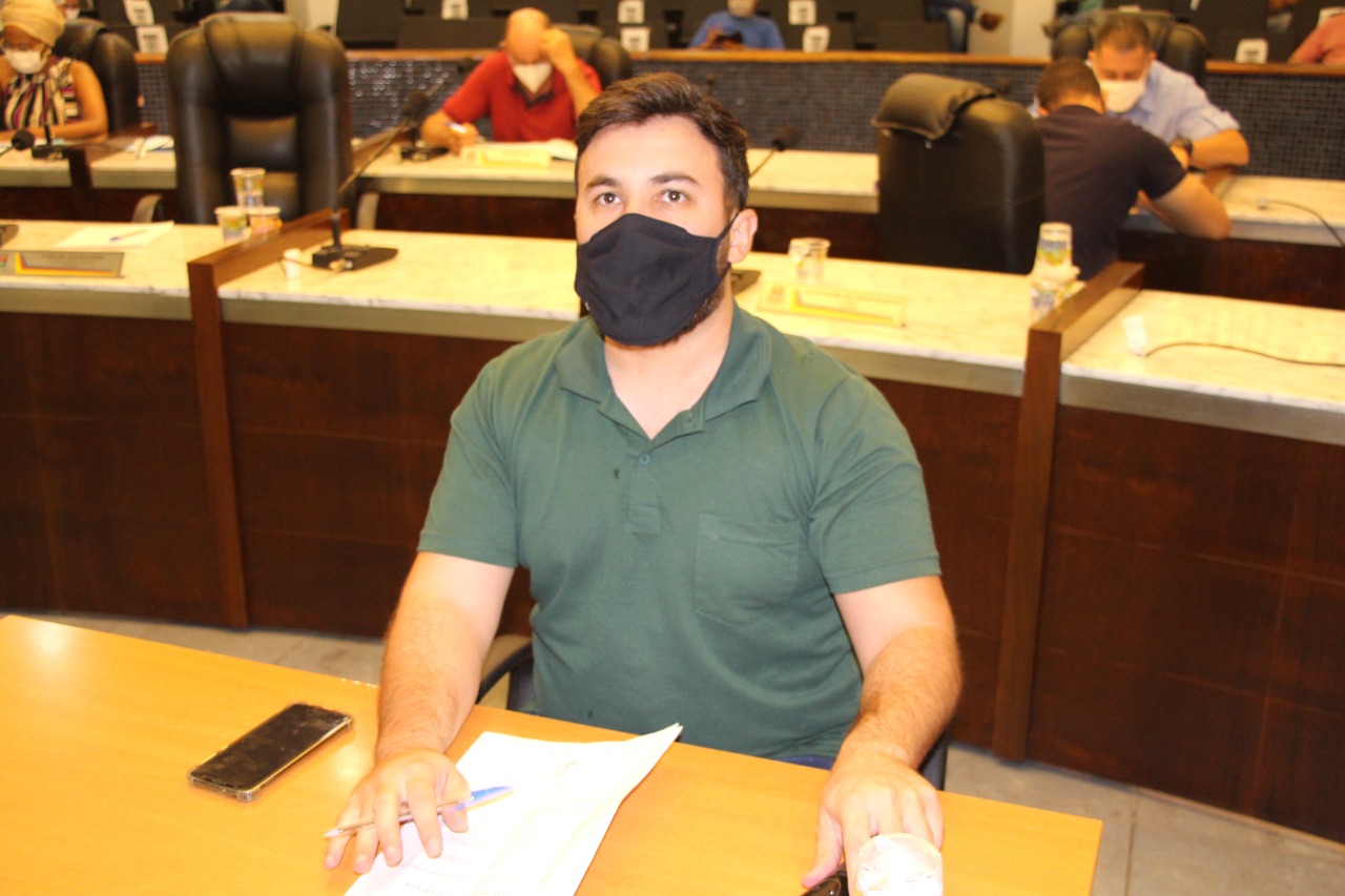 PREOCUPADO COM A SAÚDE DA POPULAÇÃO CATANDUVENSE, CESAR PATRICK FAZ COBRANÇAS À SECRETÁRIA DA SAÚDE 