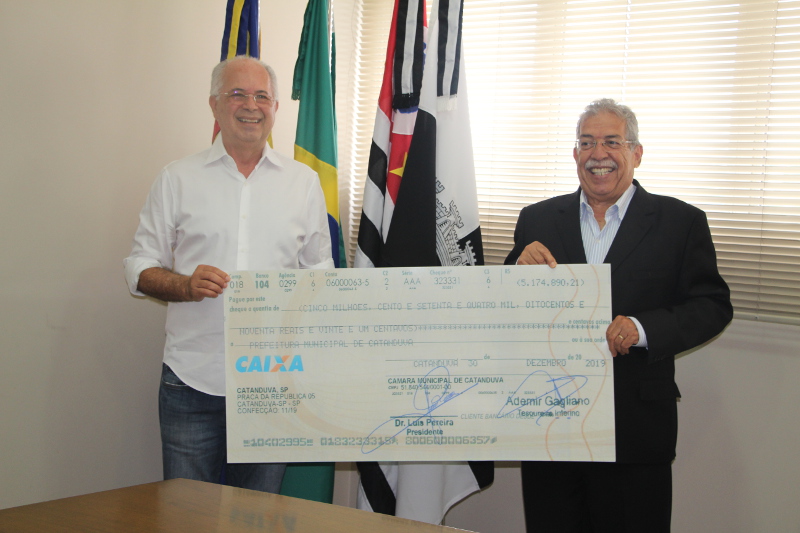 Presidente da Câmara Municipal de Catanduva faz devolução milionária aos cofres públicos