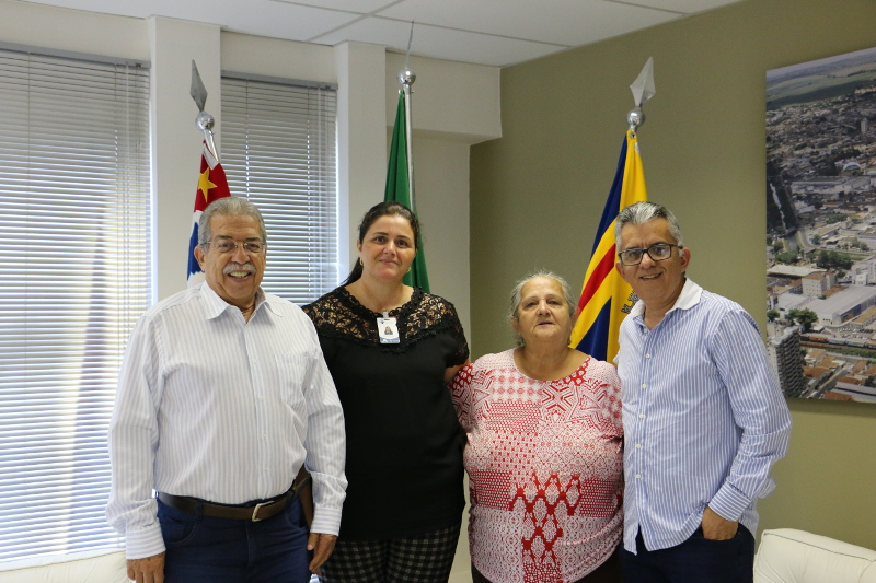 Presidente da Câmara recebe conselho municipal de saúde e administradores hospitalares 