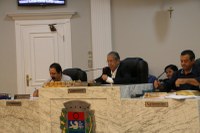 Projeto de lei que regulamenta o transporte por aplicativos é aprovado em Catanduva