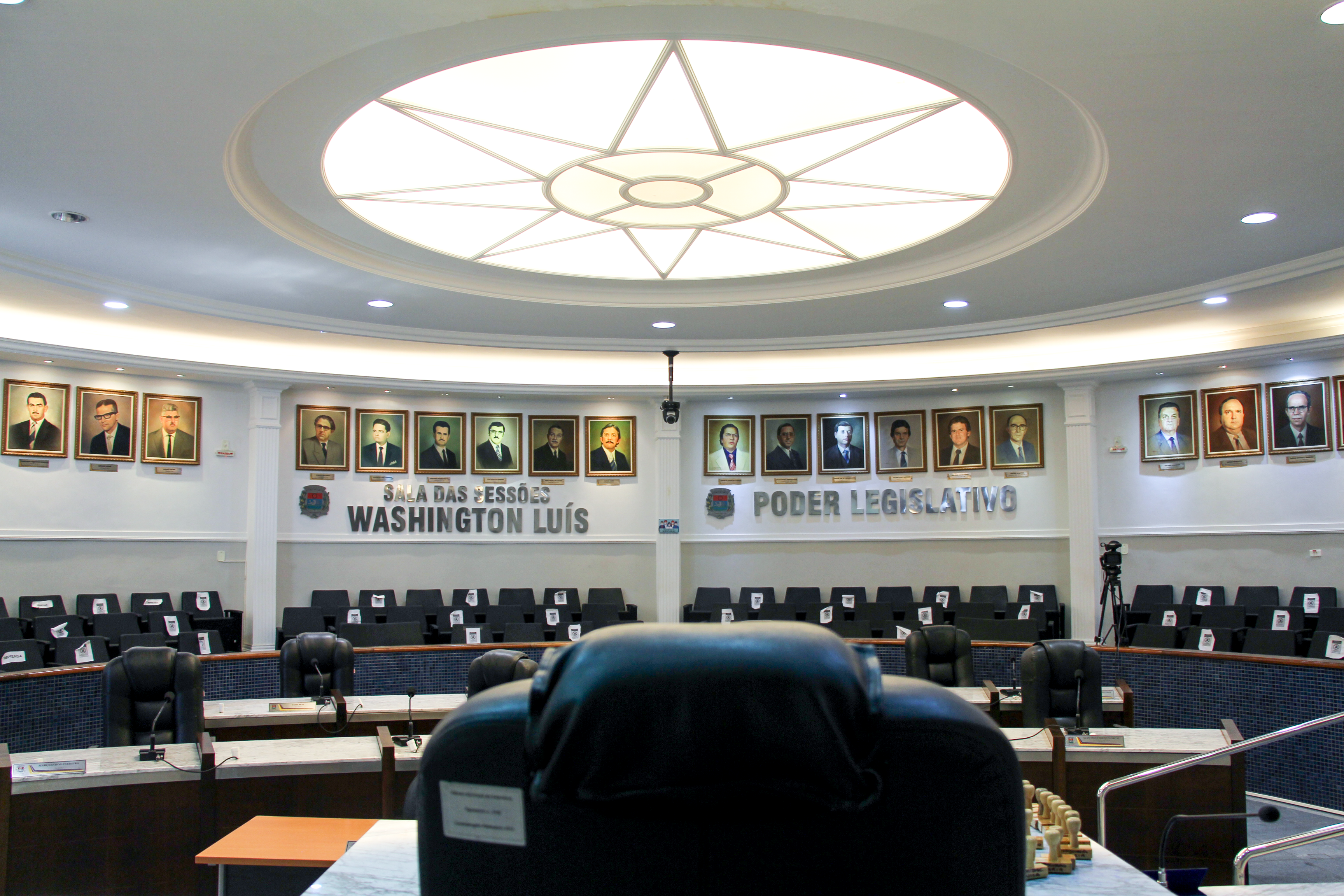 SESSÃO DA PRÓXIMA TERÇA-FEIRA CONTA COM 4 MATÉRIAS NA ORDEM DO DIA E ENTREGA DE MOÇÕES