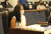 Taise Braz apresenta projeto de lei para criar o Programa Remédio no Município