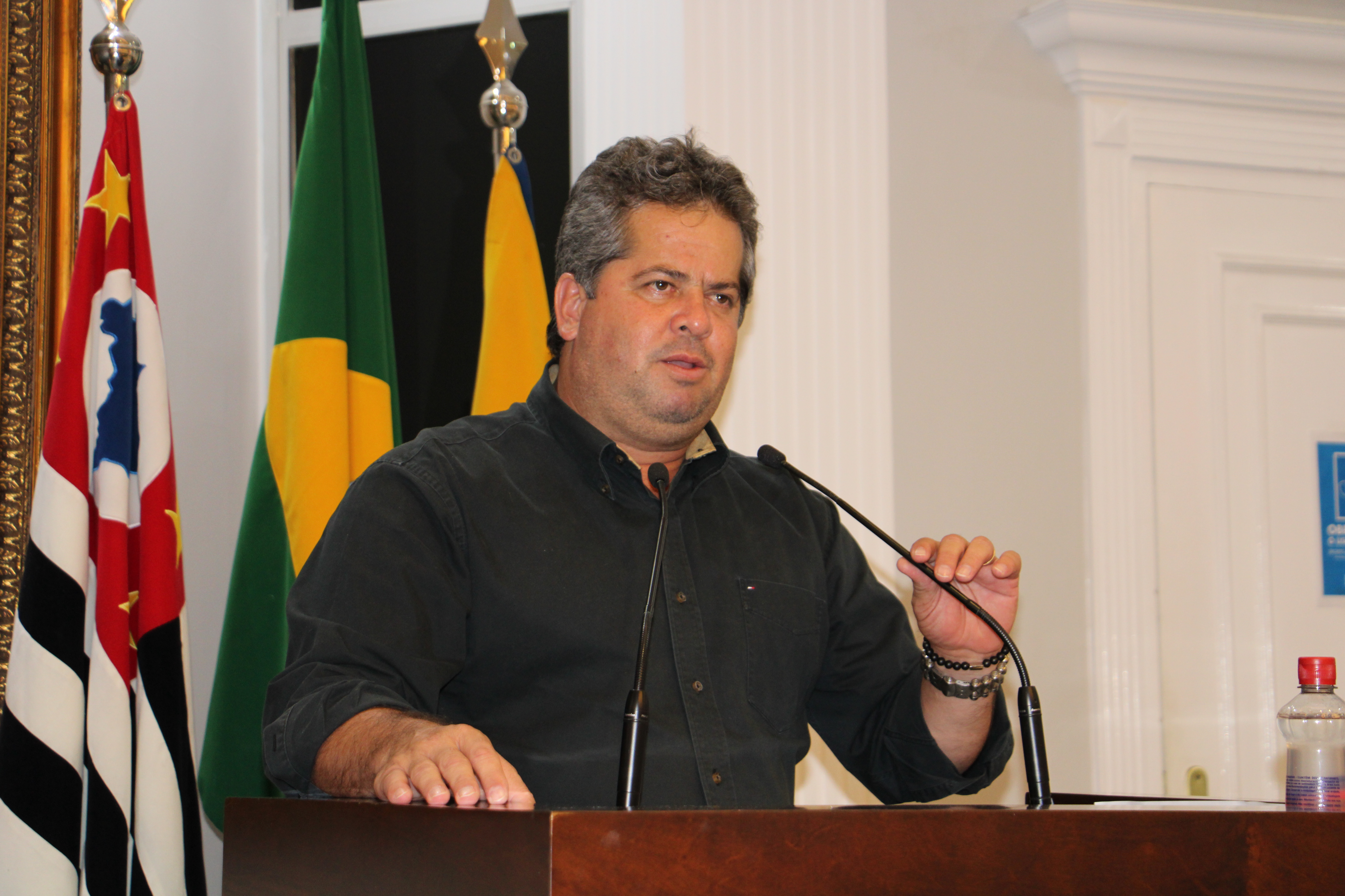 VEREADOR ALAN AUTOMÓVEIS DETALHA INEFICÁCIA NO ATENDIMENTO SOCIAL PELO PODER EXECUTIVO