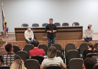 Vereador Alan Automóveis participa de reunião da COPERE
