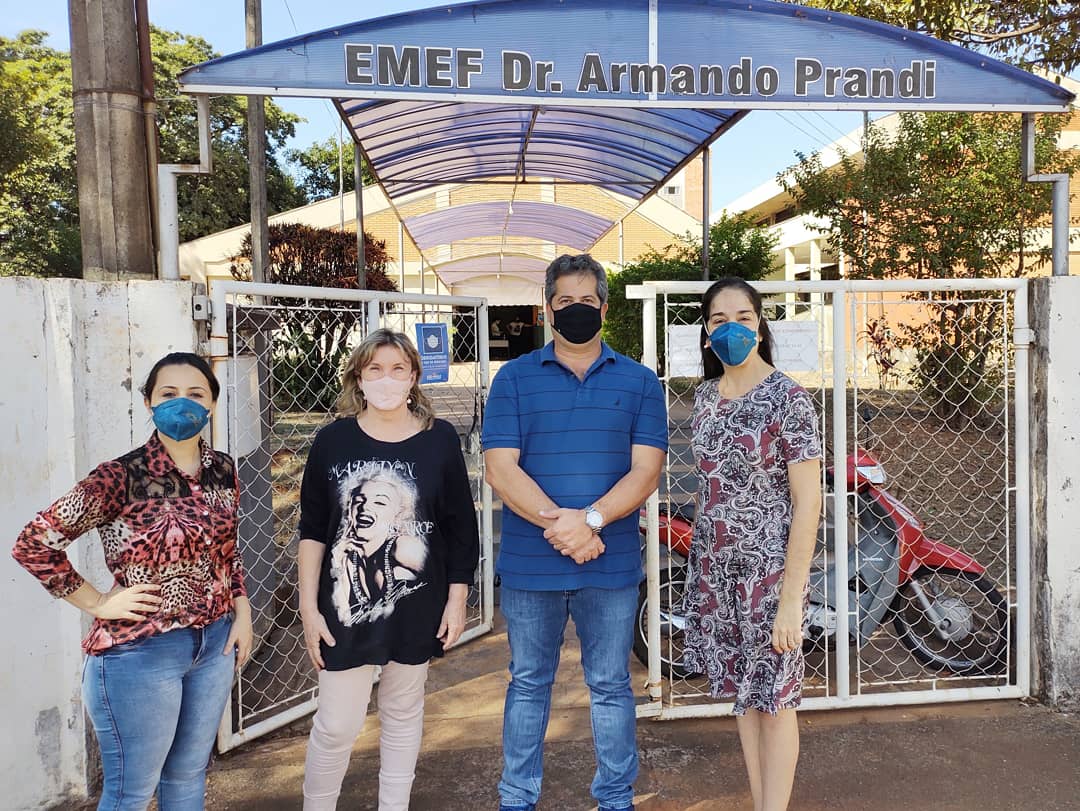Vereador Alan Marçal faz visita em escolas e detecta problemas