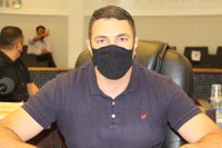 VEREADOR BELLÊ REQUER MELHORIAS E SINALIZAÇÃO DE ASFALTO NO BAIRRO PEDRO NECHAR