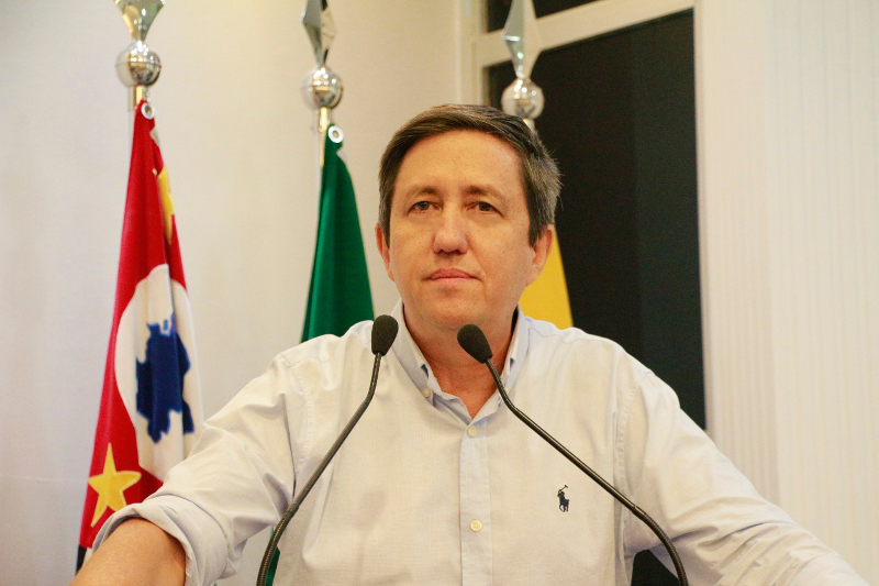 Vereador Cidimar Porto solicita adequação salarial para agentes comunitários de saúde em Catanduva