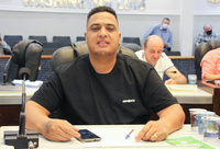 VEREADOR GORDO DO RESTAURANTE AGRADECE A CONSTRUÇÃO DE ARENA DE GRAMA SINTÉTICA NO BAIRRO SOLO SAGRADO