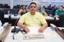 VEREADOR GORDO DO RESTAURANTE PEDE POR REDUTOR DE VELOCIDADE NA RUA BRASIL
