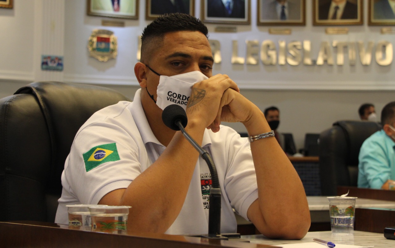 VEREADOR GORDO DO RESTAURANTE REQUER MELHORIAS PARA LIGAÇÃO DE BAIRROS
