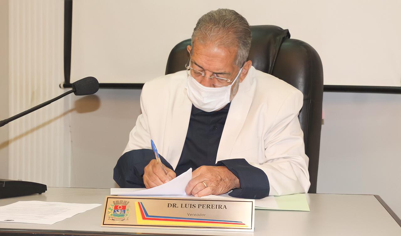 Vereador Luis Pereira solicita continuidade da colocação de gradil na extensão do Rio São Domingos