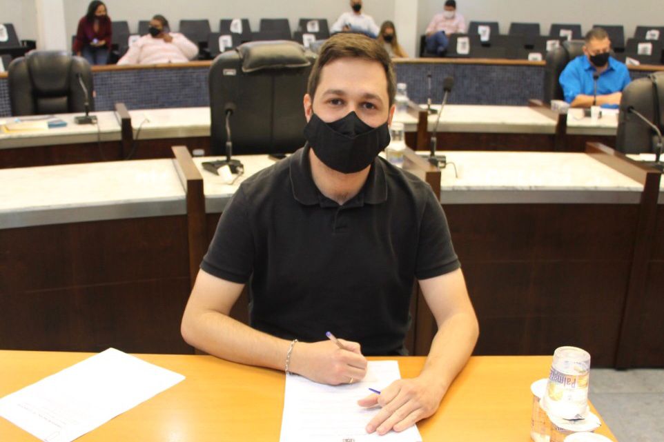 Vereador Maurício Ferreira requer EPIs para agentes comunitários de saúde