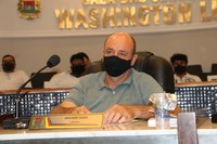 VEREADOR NELSON TOZO APRESENTA PROJETO DE LEI QUE VISA O INCENTIVO À LEITURA