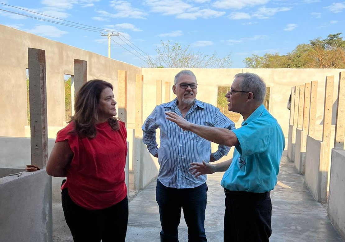 Vereadora Ivânia Soldati visita ONG de Barretos que atua em defesa dos animais