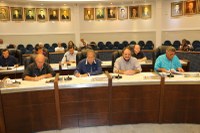 Vereadores apreciam nove projetos em sessão legislativa 