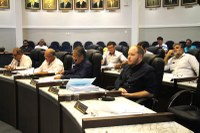  Vereadores apreciam quatro proposituras e recebem secretária de Saúde 