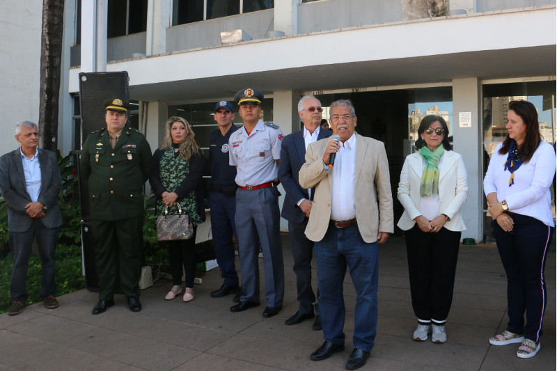 Vereadores participam de ato cívico em comemoração a Independência do Brasil