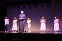 Vereadores prestigiam a estreia da peça “Padre Albino: Legado para uma cidade”