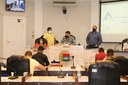 Vereadores rejeitam veto do prefeito e analisam 8 proposituras