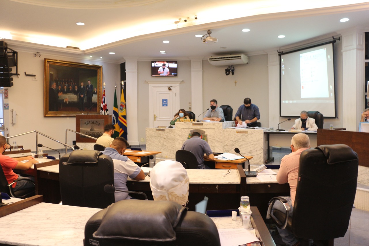 VEREADORES TÊM 5 PROJETOS DE LEI EM PAUTA PARA DISCUTIR NA SESSÃO DE TERÇA-FEIRA (22/02)